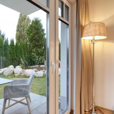Baltischer Hof 8 *