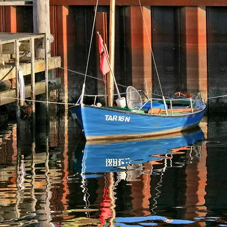 Baltischer Hof 8 *